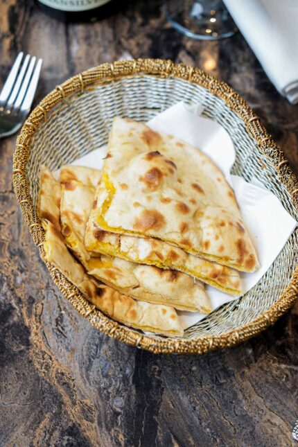 Indian takeaway restaurant Blackheath menus delivery collection, flavourful curries, combining the rich cultural heritage of Nepal and India.