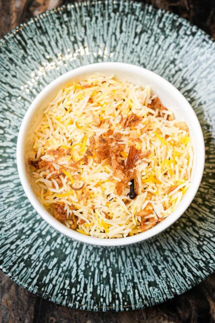 Indian takeaway restaurant Blackheath menus delivery collection, flavourful curries, combining the rich cultural heritage of Nepal and India.